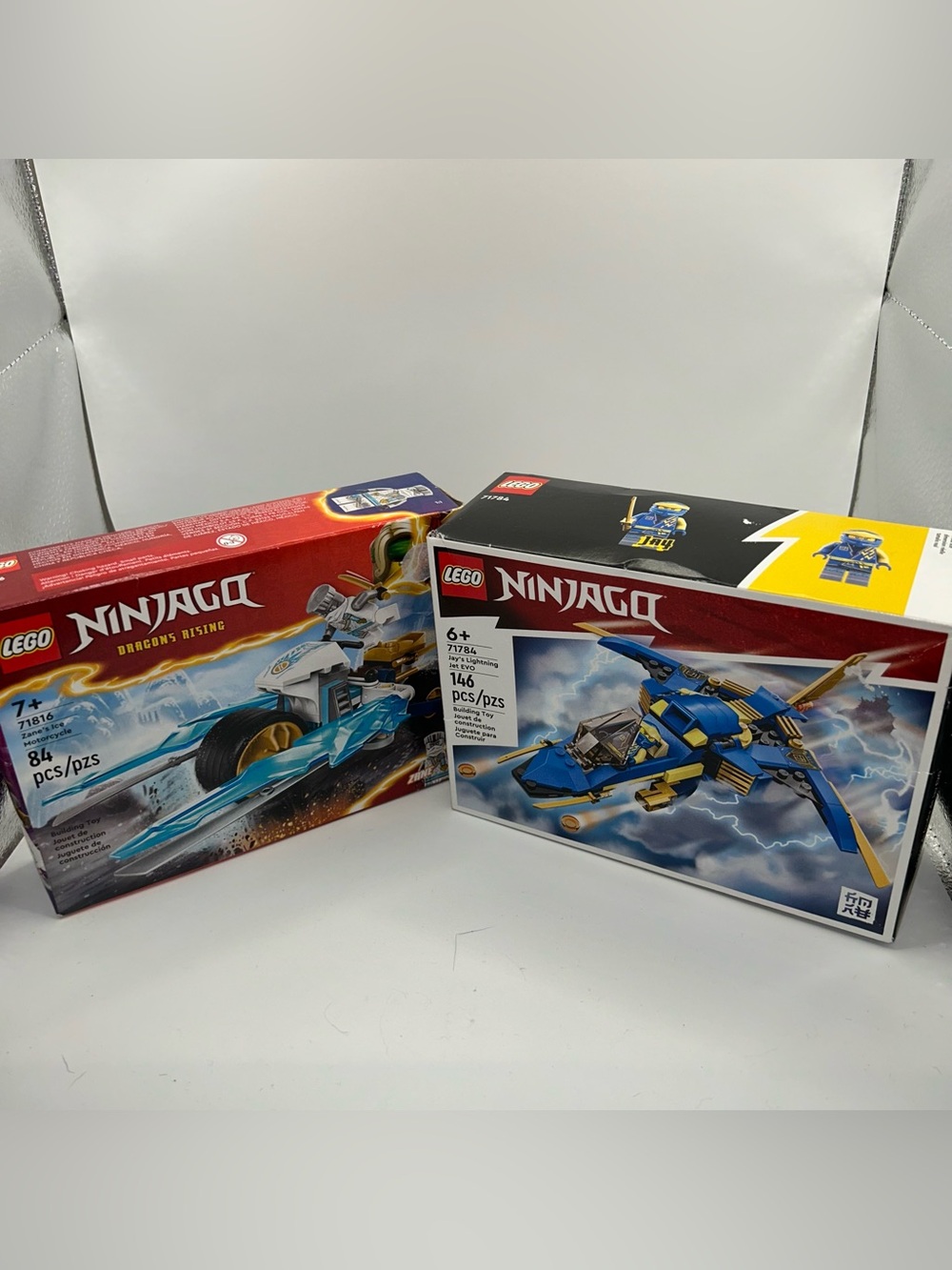 Set of two Lego ninjago land and air transport vehicles NIB